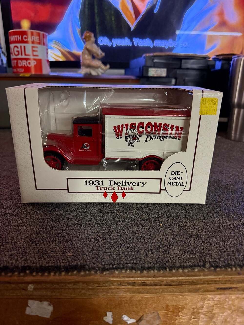 1931 Ertl Die-cast Metal Delivery Truck Bank, Wisconsin Badgers Limited Edition